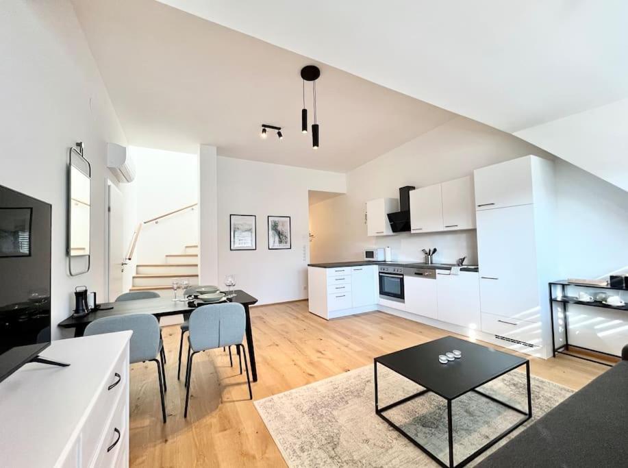 Orestaliving - Penthouse In 1020 Vienna Exterior photo